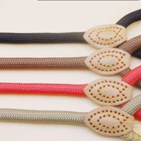 Laisse pour chien de luxe en nylon personnalisée, anti-évasion, cousue main, en cuir et corde en paracorde durable naturelle