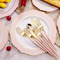 Assiettes jetables en plastique de luxe pour mariage, diamètre 7,5/10,25 pouces, bord rose doré, design moderne minimaliste, réutilisables