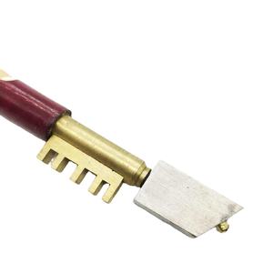 17.5mm Portable <span class=keywords><strong>coupe</strong></span>-verre professionnel <span class=keywords><strong>diamant</strong></span> pointe <span class=keywords><strong>coupe</strong></span>-verre crayon fenêtre verre artisanat couteau de <span class=keywords><strong>coupe</strong></span> manche en bois outil - Product Image 3