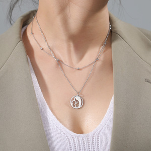 Collar de acero inoxidable con personajes de dibujos animados para el día de la madre, Joyería Moderna de alta calidad para mamá - Product Image 2