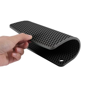 แผ่นซิลิโคนกันความร้อนฮุยเซิงทรงสี่เหลี่ยมทนอุณหภูมิสูงใช้ในครัว - Product Image 2