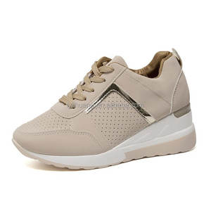 <span class=keywords><strong>Scarpe</strong></span> casual da donna <span class=keywords><strong>con</strong></span> <span class=keywords><strong>zeppa</strong></span> <span class=keywords><strong>con</strong></span> suola spessa nuove di grandi dimensioni <span class=keywords><strong>scarpe</strong></span> da ginnastica <span class=keywords><strong>stringate</strong></span> <span class=keywords><strong>scarpe</strong></span> da donna da passeggio in pelle PU - Product Image 6