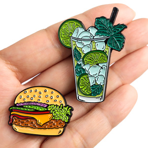 Милая жесткая эмалированная булавка для одежды - Product Image 3