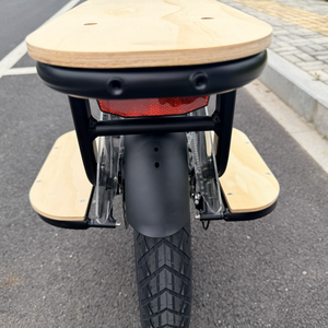 Vélo cargo électrique intelligent avec cadre en aluminium, écran LCD, moteur 250W, batterie 48V 15Ah, dérailleur, frein à disque hydraulique - Product Image 5