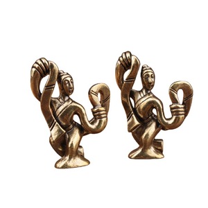 Statuette de danseuse en laiton, décoration de bureau et de maison, artisanat en métal, forme irrégulière - Product Image 5