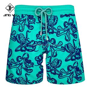 Tissu recyclé en polyester RPET imprimé floqué, extensible dans les quatre sens, certifié GRS, respectueux de l'environnement, short de sport pour homme recyclé - Product Image 4