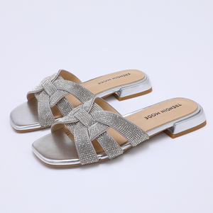 Silver PU Women <strong>Slipper</strong> Flat Light Weight Slip-On Customized <strong>Diamante</strong> Comfort Soft Footwear for Autumn/Spring/Summer - Product Image 1