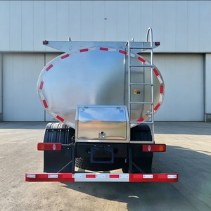 Camion-<span class=keywords><strong>citerne</strong></span> à lait neuf Dongfeng 4X2 LHD Diesel EURO5 13CBM SUS304 pour le transport de lait frais, avec isolation et refroidissement - Product Image 6