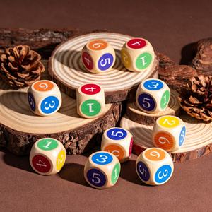 FACCUB Fabrik Großhandelspreis Hochwertige Maßgefertigte 25mm Große Holz-D6-Würfel Spiel Natürliche Blanko-Farbe Bedruckte Zahlen - Product Image 1