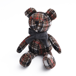 Ours en peluche vintage de style britannique en tweed, classique à carreaux, en laine, avec nœud papillon, pour la décoration de la maison et comme cadeau de Noël - Product Image 6