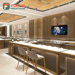 Vitrines de luxe en verre, cadre en métal, base en bois, plusieurs niveaux, verrouillables, éclairage LED, comptoirs de haute qualité pour bijouterie - Product Image 3