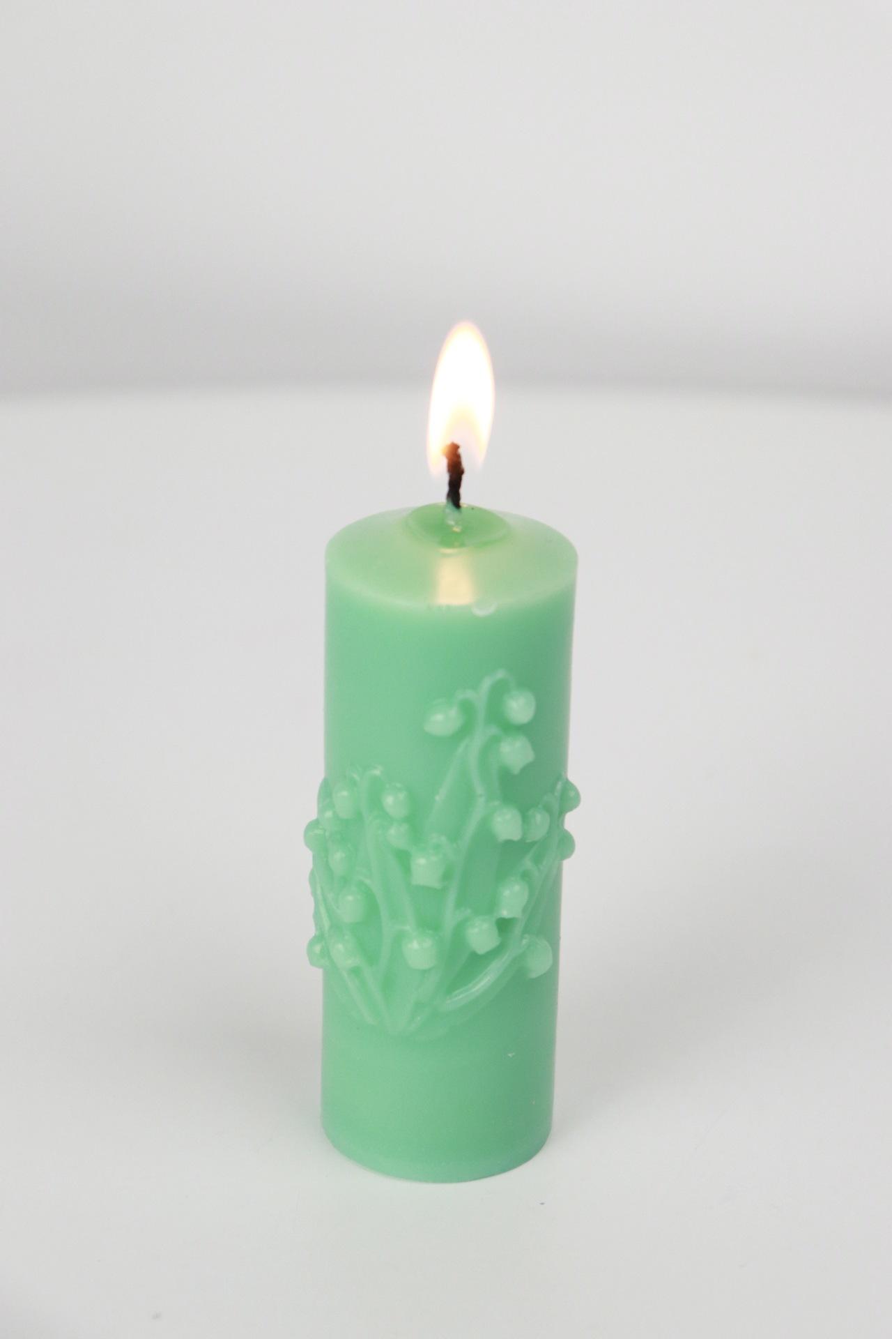 สีเขียว