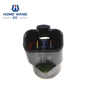 Sensor de Presión de Alta Precisión y Durabilidad para Excavadora PC200-6, Compatible con 20Y-06-21710, 20Y0621710, 20PS579-16 - Product Image 4