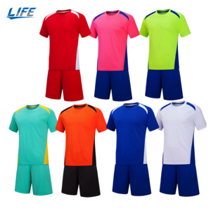 Maglie Personalizzate per il Torneo Calcistico Globale 2026, Versione Giocatore <span class=keywords><strong>e</strong></span> Tifoso, Magliette Nazionali per Tifosi - Product Image 1