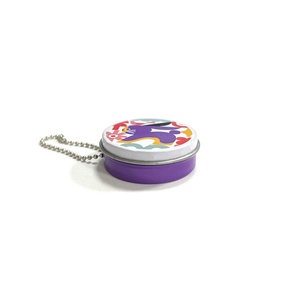 Boîte d'emballage métallique 40x14mm, boîte à bonbons, design personnalisé, mini boîte de rangement en métal, boîte métallique avec chaîne - Product Image 5