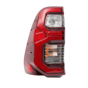 Feux arrière pour Toyota HILUX REVO 2020 AN110/AN120/AN130 - Product Image 2