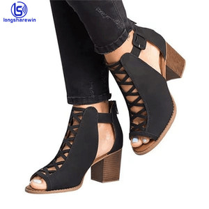 Prezzo a buon mercato in grande vendita <span class=keywords><strong>grandi</strong></span> dimensioni spesse tacco alto Slide donne sandalo <span class=keywords><strong>scarpe</strong></span> per le signore - Product Image 2
