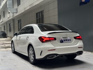 รถยนต์มือสอง เมอร์เซเดส-เบนซ์ เอ คลาส ปี 2022 รุ่นปรับโฉม เอ <span class=keywords><strong>200</strong></span> แอล สปอร์ต ซีดาน แฟชั่น อิดิชั่น 1.3T ขับเคลื่อนล้อหน้า 4 ประตู 5 ที่นั่ง ซีดานขนาดกะทัดรัดสุดหรู - Product Image 4