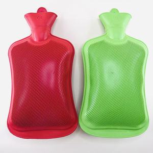 Sac à eau chaude en caoutchouc naturel Sac chaud en caoutchouc réutilisable PVC réutilisable avec housse en peluche 1000ml - Product Image 4