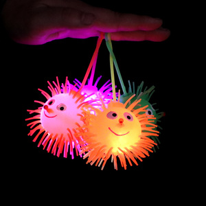 Pompón de Erizo Luminoso de 30g, Pelota de Juguete Elástica con Luces Intermitentes, Alivio del Estrés para Niños, Juguete LED de Plástico - Product Image 1