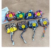 Nouvelle mini pochette multifonctionnelle en PVC effet peau de serpent, porte-monnaie, pendentif, porte-clés, étui pour écouteurs Bluetooth, super légère
