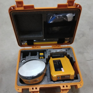 جهاز قياس هاي تارجت V2 للهندسة والمسح، نظام لينك، جهاز استقبال <span class=keywords><strong>RTK</strong></span> <span class=keywords><strong>GNSS</strong></span>، وحدة <span class=keywords><strong>GPS</strong></span> منخفضة التكلفة M400، علامة تجارية صينية بسعر تنافسي - Product Image 3