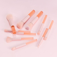 Lot de 10 pinceaux de maquillage rose doux pour cheveux synthétiques pour poudre Blush Portable Vegan Lip Eyes Pinceau de maquillage avec sac en PU