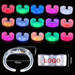 Bracelet LED en silicone personnalisé avec logo, activé par le son, pour événements, concerts et fêtes - Product Image 3