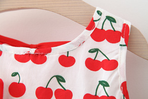 Vêtements pour bébés, ensembles pour tout-petits, robes cerises pour bébés filles avec chapeau, vente en gros en Chine - Product Image 3