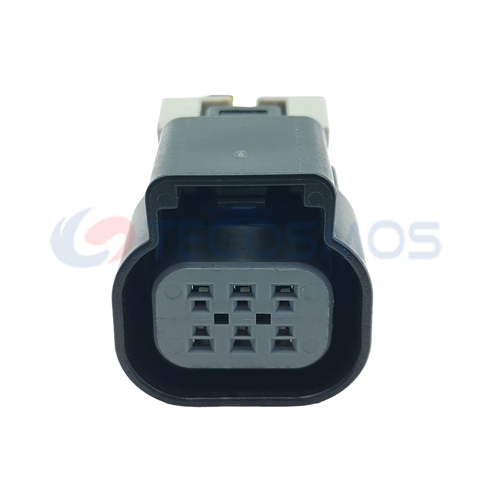 Wire Harness Plug of Automobile Waterproof Connector 6 Pin Female 15355297