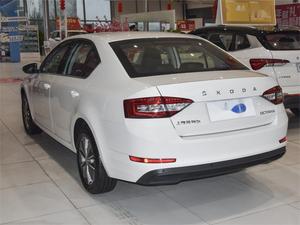 Volkswagen <span class=keywords><strong>2023</strong></span> Volkswagen <span class=keywords><strong>Skoda</strong></span> Octavia1.5L version confort automatique pour Volkswagen vente à chaud à vendre - Product Image 2