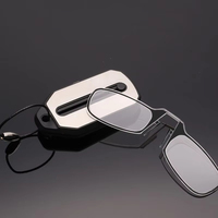 Mini lunettes de lecture créatives pliantes pince-nez sans jambes lunettes hommes femmes lunettes d'hypermétropie portables avec porte-clés boîte en verre