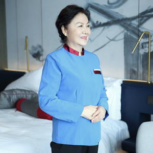 Vente en gros de vêtements de travail de nettoyage personnalisés uniformes de chemises de ménage de nettoyage d'hôtel - Product Image 5