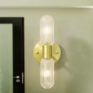 Lámpara de pared de cristal de estilo nórdico moderno, luces de cobre simples a la moda para dormitorio