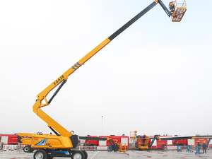 Nueva Plataforma Elevadora XGA26 de 53kW Diésel Euro 5 CE, 17.8 Toneladas, 26m de Altura de Trabajo, Máquina Hidráulica para Construcción - Product Image 1