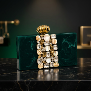 Pochette rectangulaire en résine marbrée verte avec embellissement en strass et perles, sac à main de soirée glamour fait main - Product Image 1