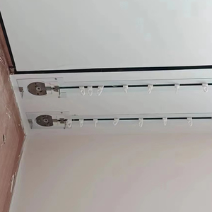 Cortinas de pliegue ondulado motorizadas con pista de cortina empotrada - Product Image 2