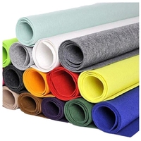 Vente chaude 100% Polyester Non-tissé Feutre Tissu Rouleau Feuille Respirant Étanche Antistatique Dur Doux Aiguille-Poinçon Non-tissé