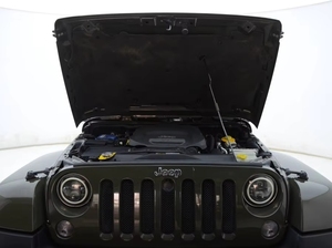 Auto Usado 2014-2017 3.0L Sahara SUV Edición Comfort Cuatro Puertas Volante a la Izquierda Automático - Product Image 6