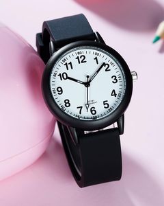 <span class=keywords><strong>CIVO</strong></span> femmes étanche analogique Quartz montre-bracelet Bracelet en Silicone Simple conception à la mode lecteur facile cadran fenêtre 20mm alliage - Product Image 2