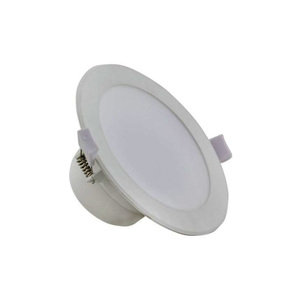 Downlight LED redondo de 7W con luz natural, ideal para iluminación ambiental en hogares y oficinas. - Product Image 1