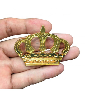<span class=keywords><strong>สติ๊กเกอร์</strong></span>โลโก้รูปมงกุฎ 3 มิติ สีเงิน-ทอง หรูหรา สำหรับตกแต่ง<span class=keywords><strong>รถ</strong></span>ยนต์ มอเตอร์ไซค์ จักรยานยนต์ - Product Image 2