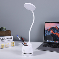 Lampe LED de haute qualité en vente directe, lampe de bureau rechargeable avec support de rangement pour stylos, protection des yeux pour la lecture