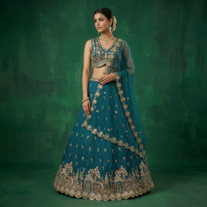 <b>Green</b> Embroidered Leheriya Lehenga Set Velvet <b>Netted</b> Blouseh Dupatta Ethnic Bottomwear for Wedding Banquet - Product Image 1
