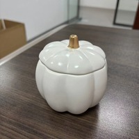Bougies en cire de soja en céramique en forme de citrouille avec parfum de lavande pour la décoration d'Halloween et les fêtes