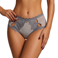 Braguitas de lencería de seda satinada hueca, cómodas, sin costuras, de cintura media, amigables con la piel, con encaje, para mujer, venta al por mayor.