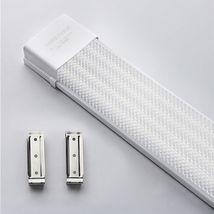 AKKO STAR Đèn Led Chống Bụi 70W 1.2M/4FT Độ Sáng Cao Sáng Dễ Lắp Đặt - Product Image 5