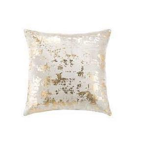 Coussin de décoration moderne en coton doré brillant fait à la main couleur or en forme de rectangle pour la décoration de la maison et du salon - Product Image 6