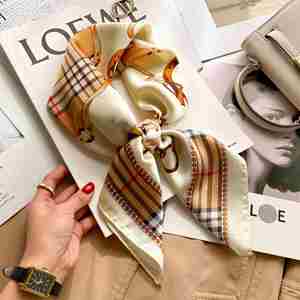 ใหม่ผ้ามัลเบอร์รี่สี่เหลี่ยมผืนเล็กสง่างามชุดคลุมด้านนอกผ้าพันคอผ้าไหมประดับผม - Product Image 2