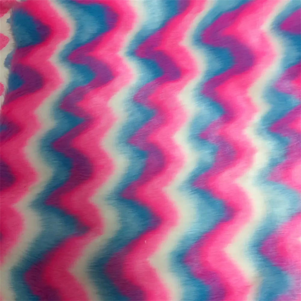 Merah muda biru putih campuran pola gelombang bulu buatan bulu palsu untuk mainan rumah tekstil pakaian kain poliester